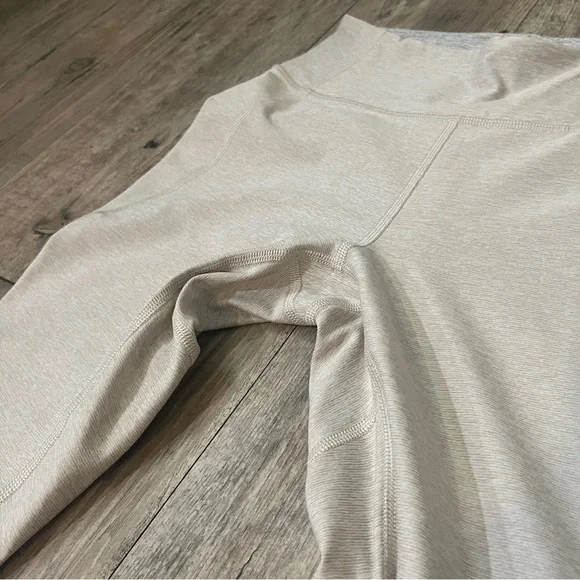 Outdoor Voices Dipped Leggings (small) - Picture 3 of 6